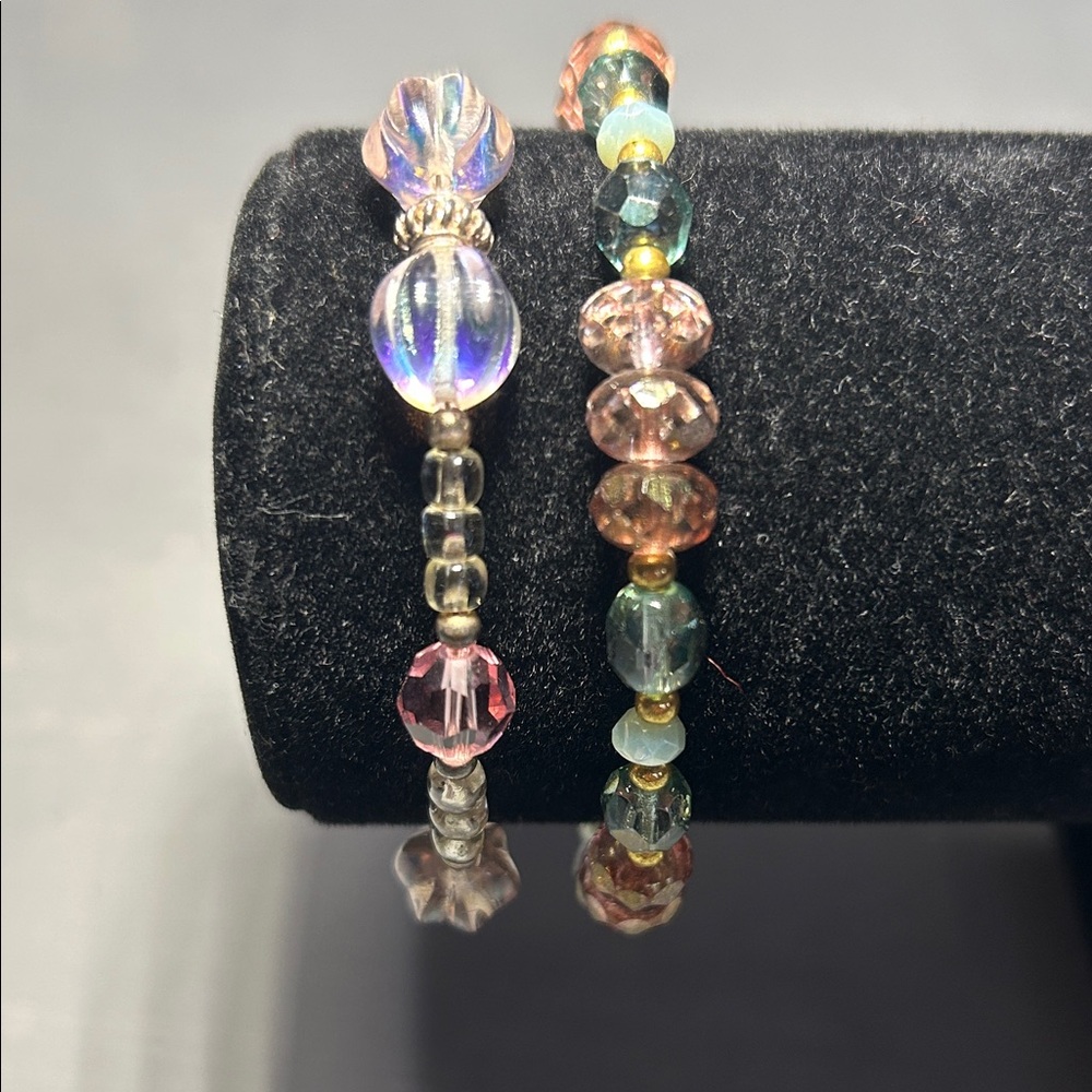 Elegant Women’s Multicolor Crystal Beaded Bracelet Set
